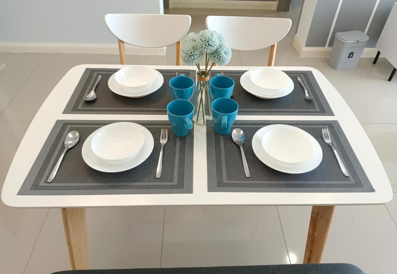 Medini D'Pristine, 3 Min Walk To Legoland, Netflix By Hint Homestay 누사자야 외부 사진