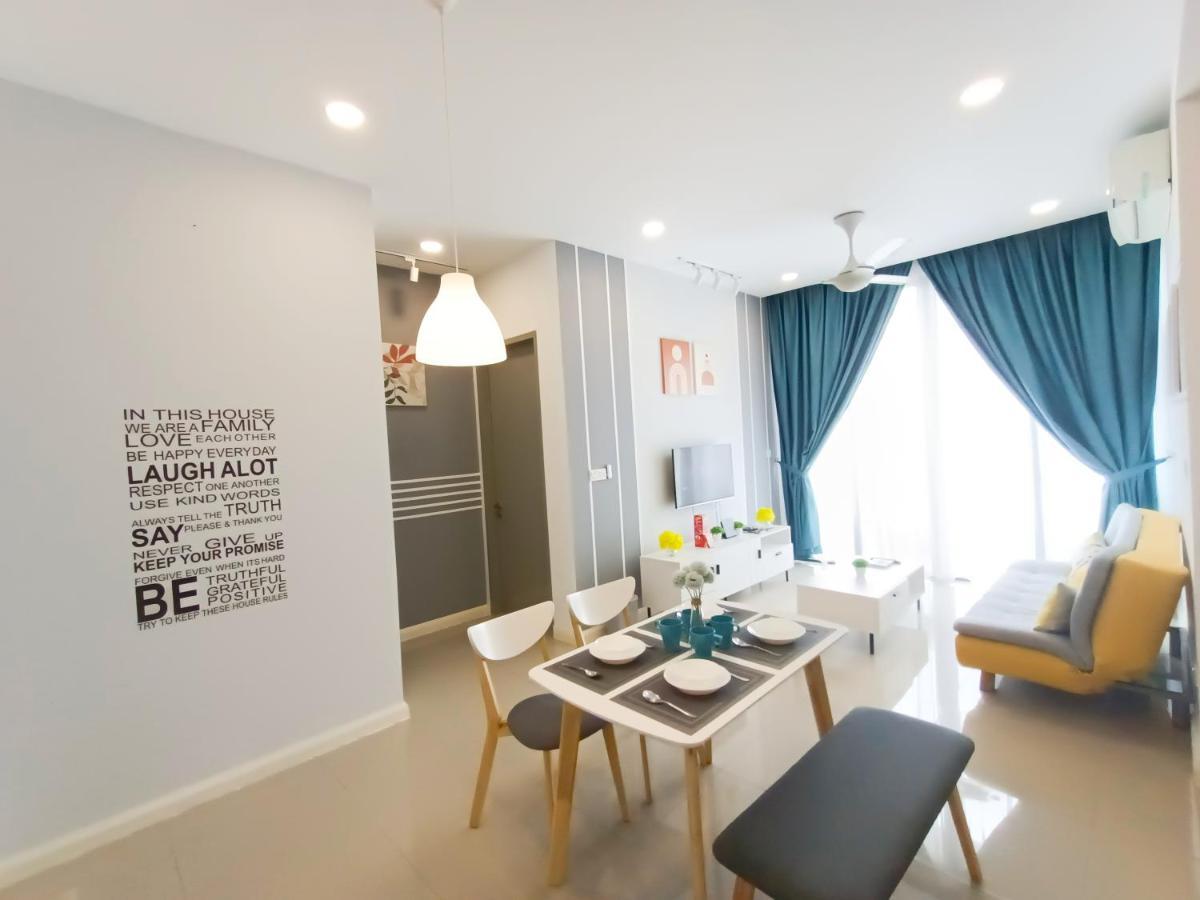 Medini D'Pristine, 3 Min Walk To Legoland, Netflix By Hint Homestay 누사자야 외부 사진